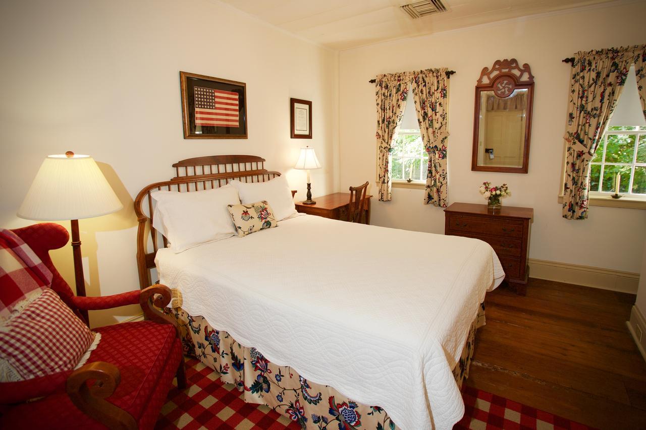 The Zevely Bed and breakfast 3*